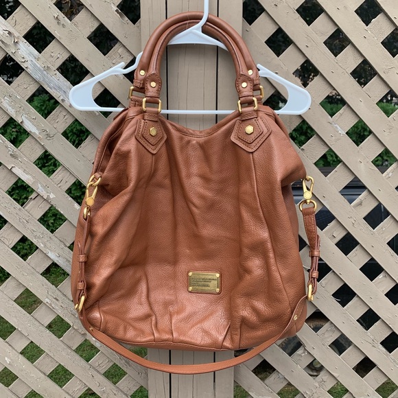 Marc By Marc Jacobs Handbags - Buttery soft Marc by Marc Jacobs cognac bag